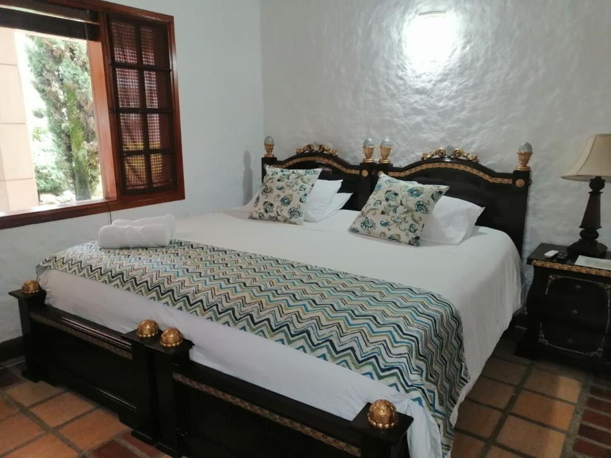 Casa Caballero Hotel Boutique ซาเลนโต ภายนอก รูปภาพ