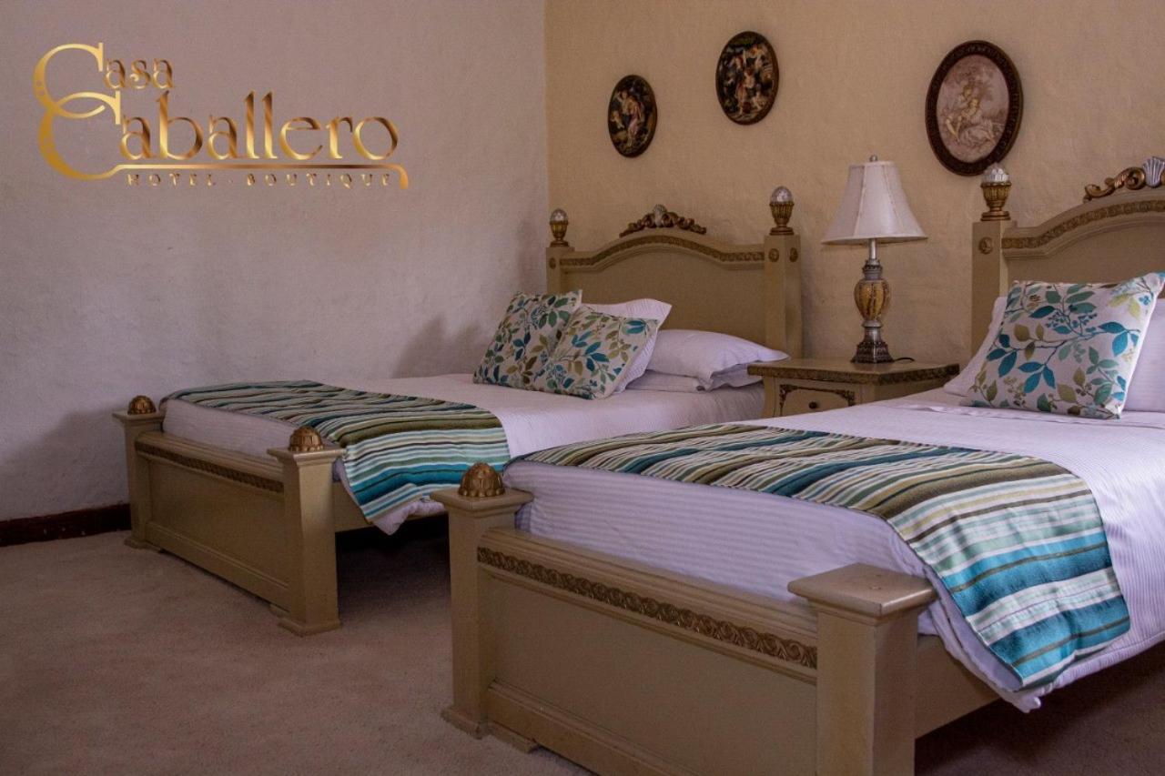 Casa Caballero Hotel Boutique ซาเลนโต ภายนอก รูปภาพ