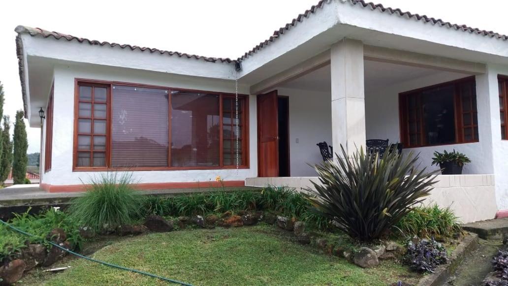 Casa Caballero Hotel Boutique ซาเลนโต ภายนอก รูปภาพ