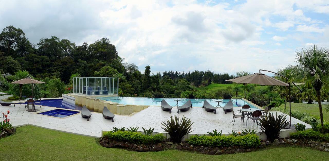Casa Caballero Hotel Boutique ซาเลนโต ภายนอก รูปภาพ