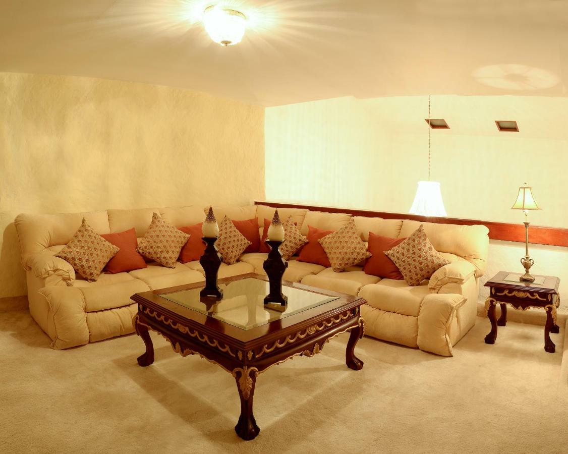 Casa Caballero Hotel Boutique ซาเลนโต ภายนอก รูปภาพ